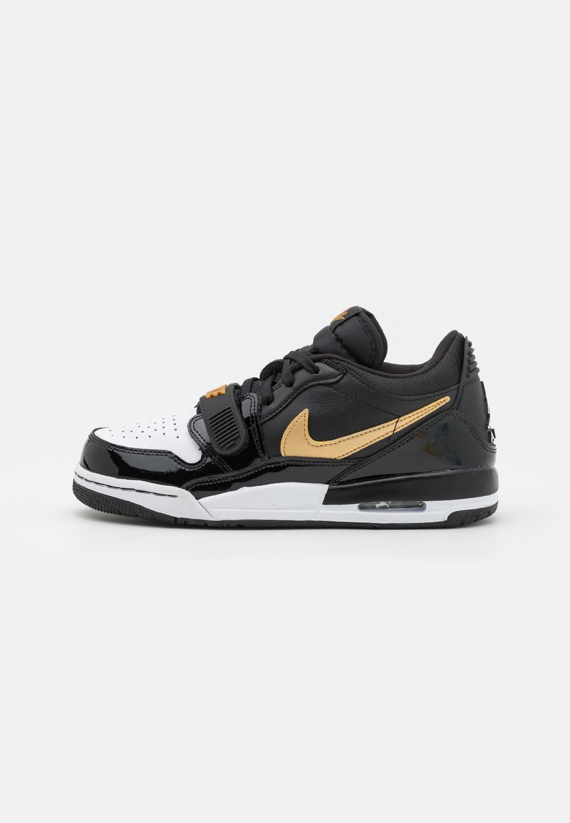 Jordan AIR JORDAN LEGACY 312 UNISEX Basketball shoes black/metallic