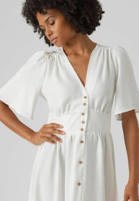 Vero Moda Marškininė suknelė - snow white