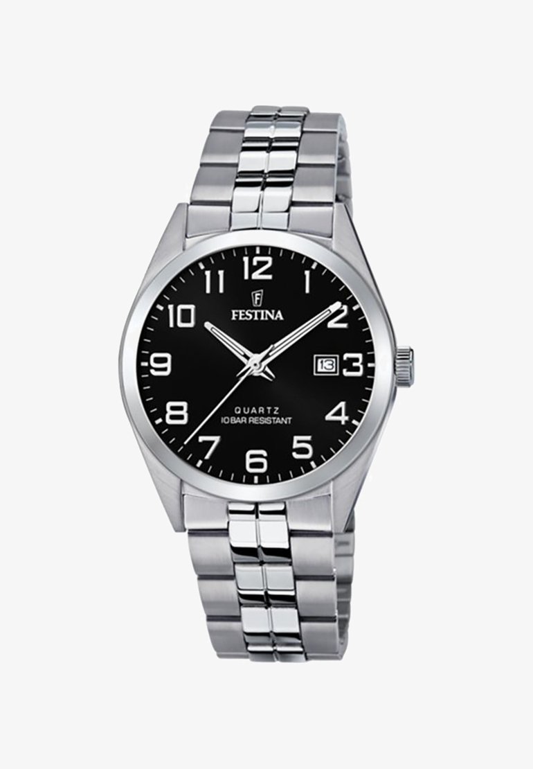 Montre en acier inoxydable argenté avec un cadran rond noir, de grands chiffres blancs, un mouvement à quartz et un affichage de la date à 3 heures.