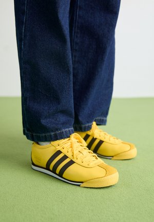 ITALIA 70S - Joggesko - spring yellow/dark brown/core black
