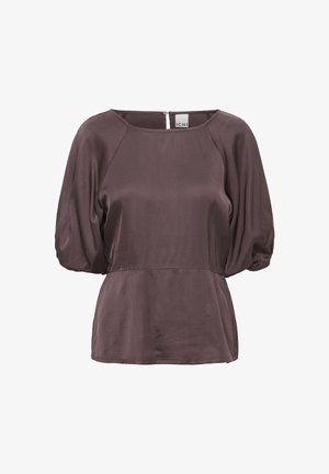 Brun satinbluse med rund halsudskæring, korte puffærmer og elastiske manchetter. Har en lynlås i ryggen til lukning og en tætsiddende talje.