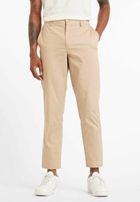 Unausgewählt, beige