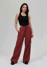 Even&Odd Cargo trousers - wine red