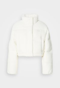 Seleccionado, ancient white