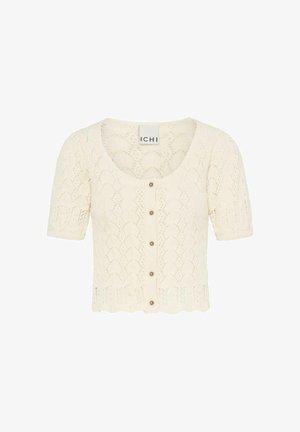 Cárdigan corto de punto color crema con mangas cortas, bordes ondulados, cierre de botones en la parte delantera y patrón intrincado de encaje, etiquetado como ICHI.