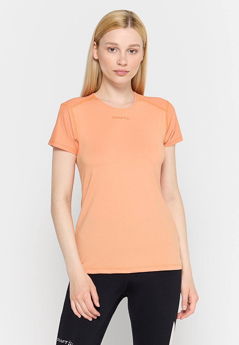 Craft Sport T-shirt abrikoos
