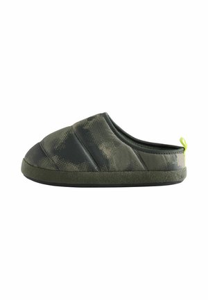 Dark green and black camo slip-on slipper with a padded upper and a neon yellow pull tab on the heel, shown from the side.
