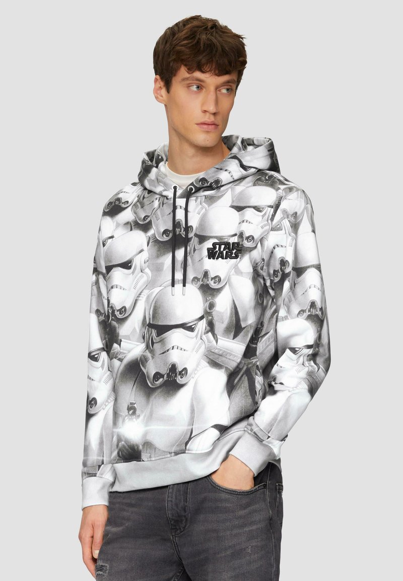 Bluza z kapturem w czarno-białym wzorze szturmowca, wykonana z miękkiego materiału, z regulowanym sznurkiem i małym logo "Star Wars".