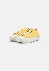 Candice Cooper ROCK - Matalavartiset tennarit - tamponato panna sun