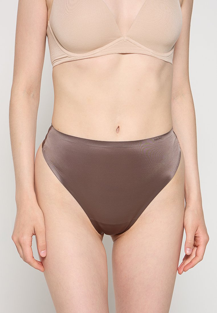 magic bodyfashion String bruin