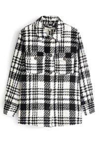 Czarna i biała koszula w kratę z teksturowanej tkaniny, zapinana na guziki, z dwiema przednimi kieszeniami. Posiada klasyczny kołnierz i długie rękawy.