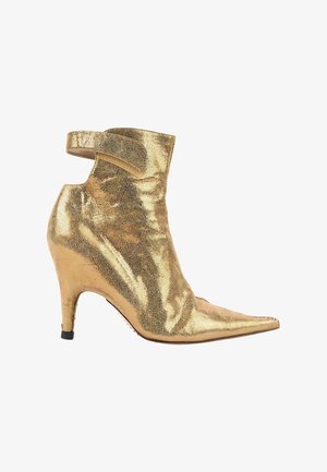Fendi, ANKLE BOOTS GOLD - Bottines à talons hauts - gold-coloured
