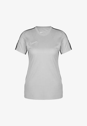 Maglietta atletica grigia chiara a maniche corte, con accenti neri ai lati e un piccolo logo bianco sul lato sinistro. Tessuto liscio e traspirante.