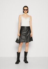 Morgan BETTY - Top - off white