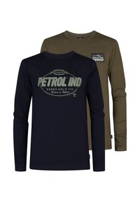Zwei langärmelige T-Shirts: eines in Marineblau mit einem grünen Logo, das andere in Olivgrün mit einem kleinen Logopatch. Beide aus Baumwolle.