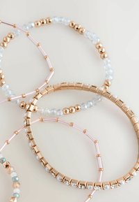 Next SET - Armbånd - gold tone