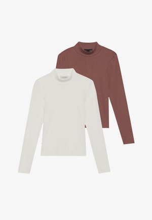Deux tops à manches longues avec col roulé : un blanc et un brun rouille, fabriqués en tissu léger et extensible avec une coupe ajustée.