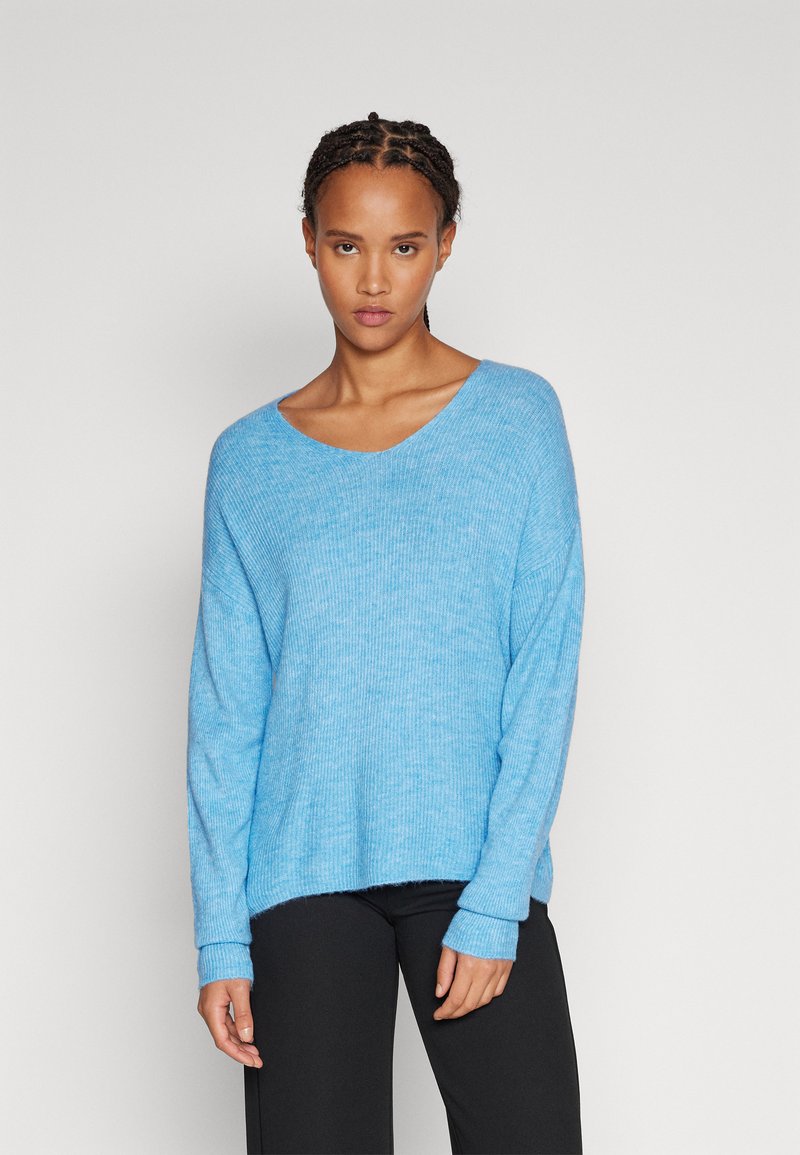 Vero Moda VMCREWLEFILE V-NECK NOOS - Strikkegenser - bonnie blue