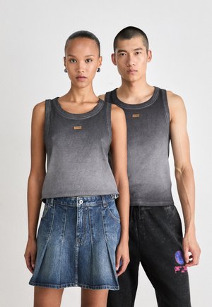 DEYNA UNISEX - Topp - black