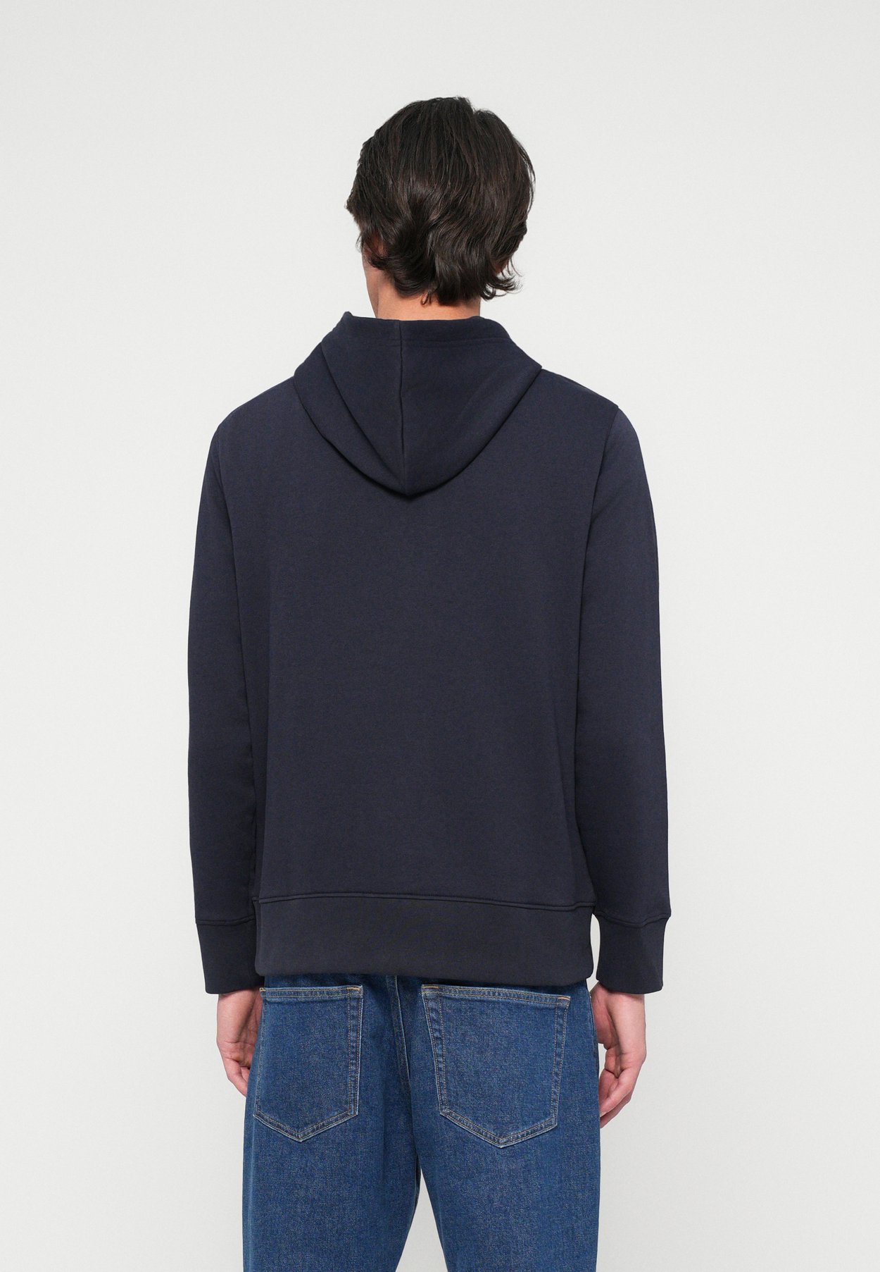 GRAPHIC HOODIE