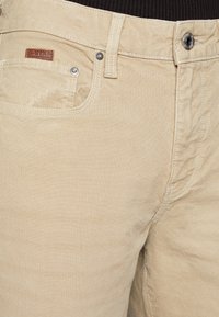 G-STAR KATE  - Calças de ganga de perna direita - worn in berge