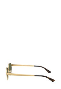 Occhiali da sole rotondi con lenti verdi, montatura in metallo dorato e dettagli in tartaruga marrone sulle aste nere. Design leggero.