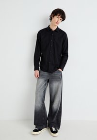 Abercrombie & Fitch Camisa - black