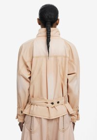 Desigual TURTLENECK - Giacca di jeans - pink