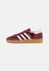 HANDBALL SPEZIAL - Baskets basses - shadow red/off white