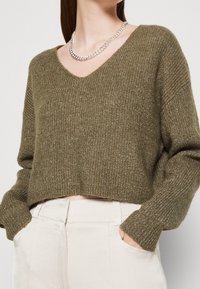 Even&Odd Sweter