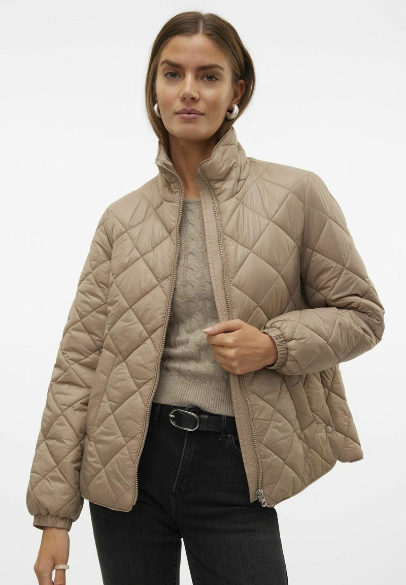 Vero Moda VMSKYLAR Chaqueta de invierno silver mink/beige