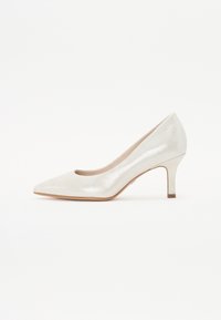 Unselected, silver
