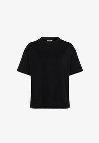 Selected, black deep