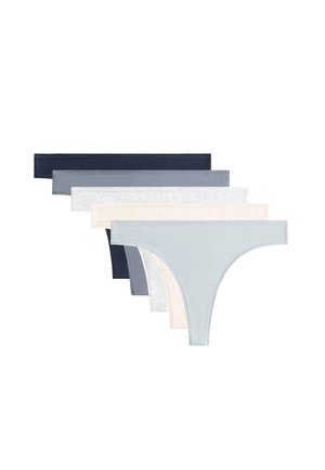 Ensemble de six strings dans des teintes variées : bleu marine foncé, gris, gris clair, bleu doux, crème et rose pâle. Tissu doux avec des bords lisses.