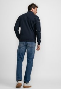 Petrol Industries Felpa con zip - sky captain