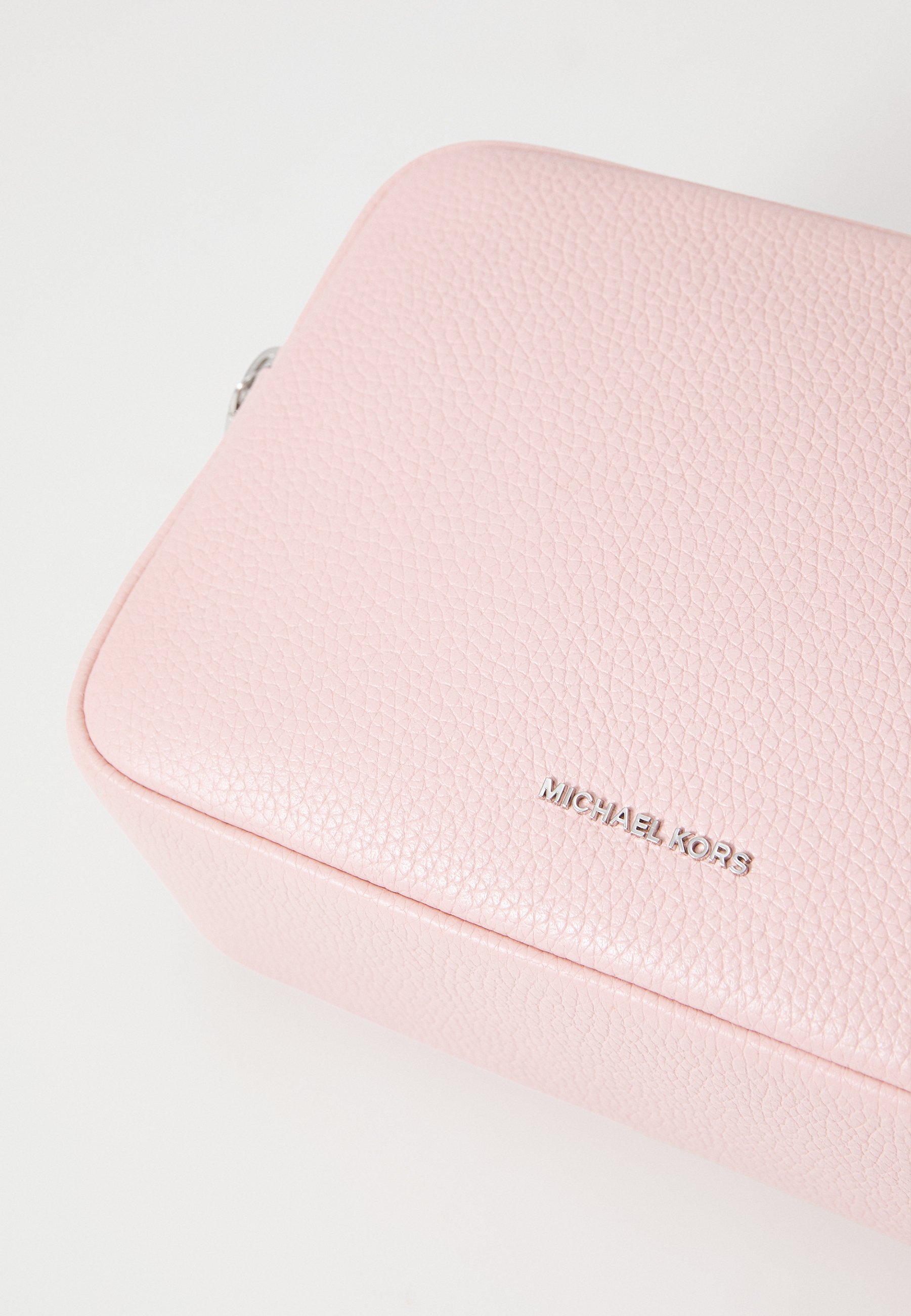 MICHAEL Michael Kors BRYANT CAMERA XBODY - Handbag - smokey rose