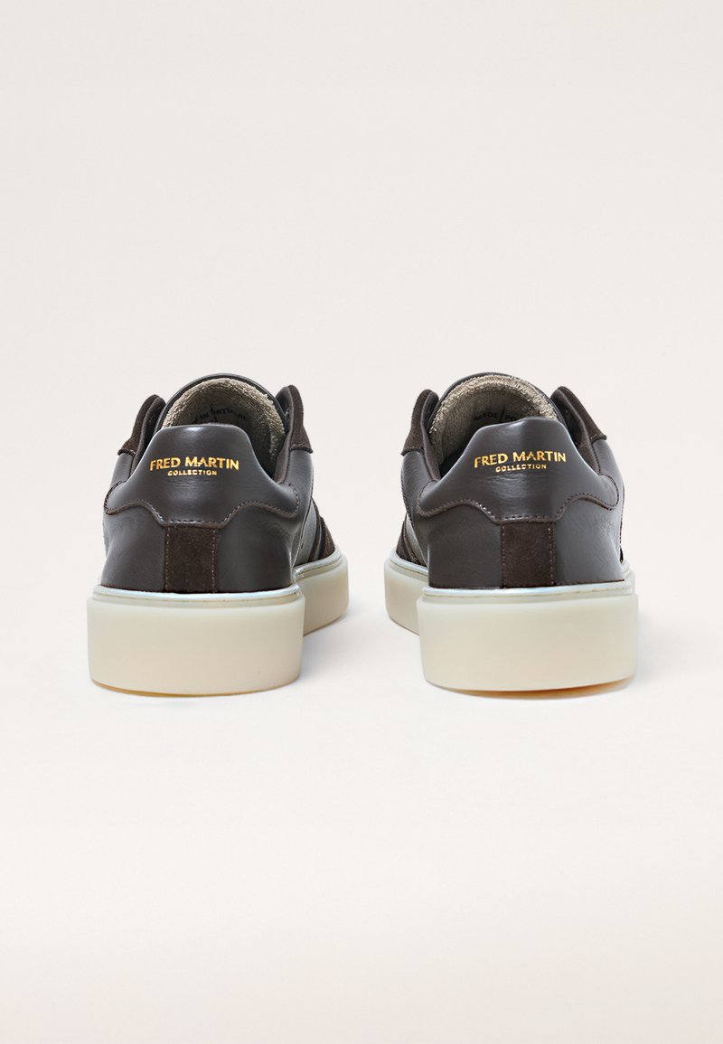 FRED MARTIN COLLECTION CAGLIARI Trainers cocoa suede/dark