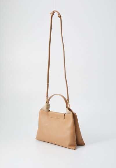 Ree Projects ELIEZE - Bolso de mano - clay