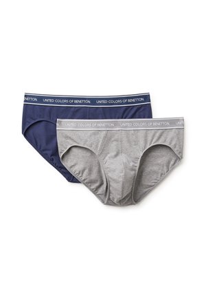 Dos pares de calzoncillos de hombre, uno gris y otro azul marino, ambos con ""United Colors of Benetton"" impreso en la cintura.