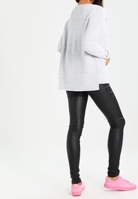 Vero Moda Sweter