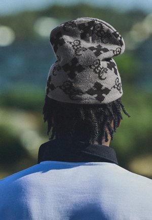 Bershka, PRINT - BEANIE - Bonnet - grey