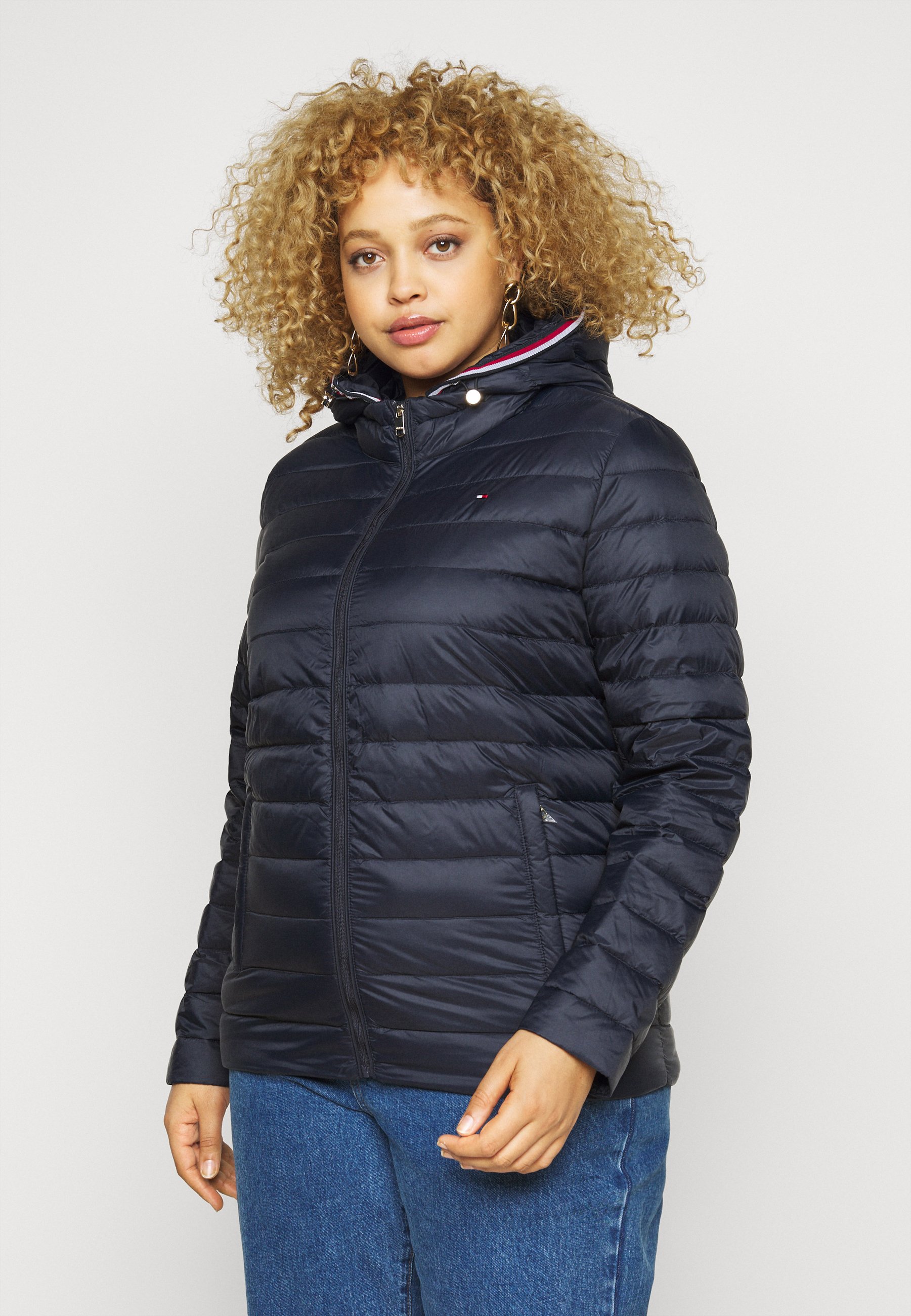 tommy hilfiger funnel hood down puffer