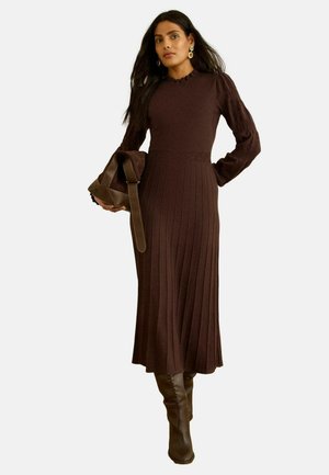 PETITE FIT MIDI - Robe pull - chocolate brown