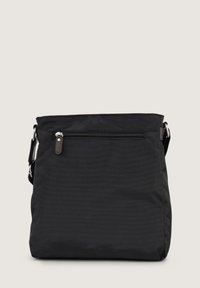 Zwarte nylon schoudertas met een geopperde voorklep en een verstelbare schouderband. Heeft een gladde textuur en rechthoekige vorm.