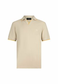 Beige Polo-Shirt mit einem V-Ausschnitt, kontrastierenden gelben Akzenten am Kragen und an den Ärmeln sowie einem kleinen Logo auf der Brust. Weiche Textur.