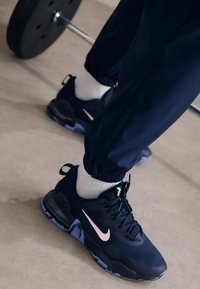 No seleccionado, obsidian/pink foam/lime blast/polar/obsidian