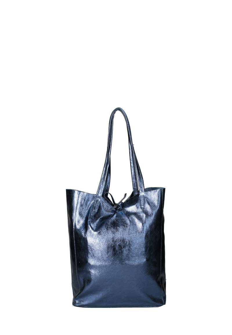 Borsa tote in blu navy metallico realizzata in materiale sintetico lucido, con due manici lunghi e un'apertura arricciata con chiusura a coulisse.