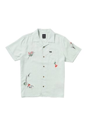 Kurzärmliges, hellgrünes Hemd mit bestickten Blumenmustern, Knopfverschluss und einer linken Brusttasche mit Etikett.
