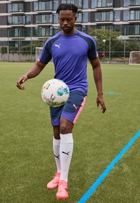 Puma INDIVIDUALLIGA - Sporta krekli - bluemazing