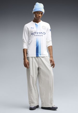 Puma, MANCHESTER CITY 26/27 LANGARM-AUSWEICHTRIKOT - Football jersey - white-blazing blue